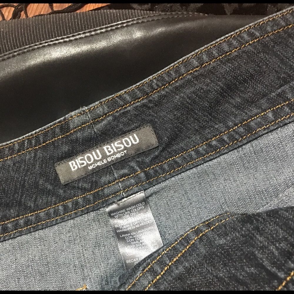 VINTAGE Y2K Low Rise Bisou Bisou Wide Legged Cropped Jeans Size 11 - Picture 3 of 4